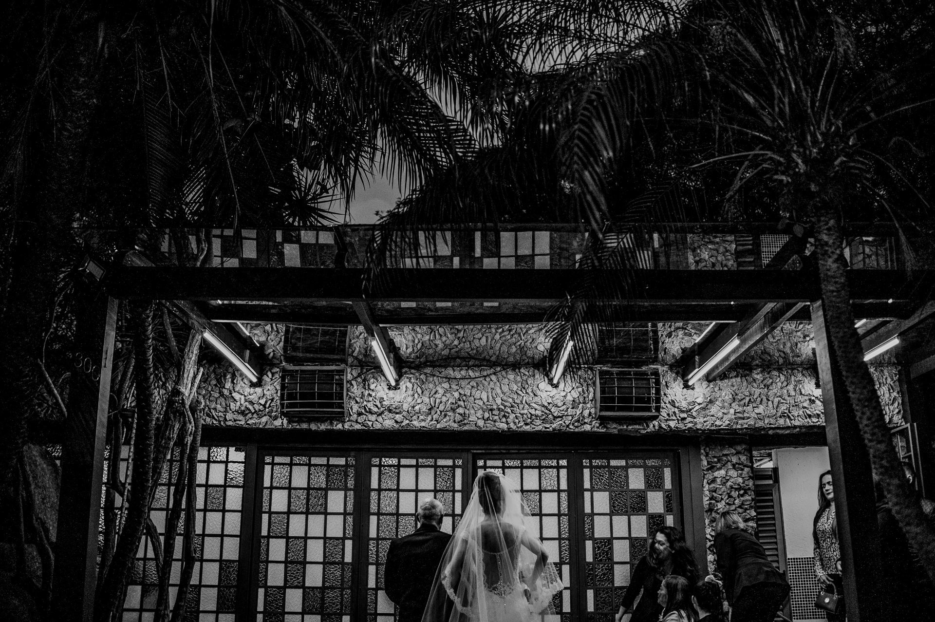 Foto Casamento na igreja - Casamento na Gruta Alphaville - são paulo - Nicolli + Leonardo Foto Casamento na igreja - Casamento na Gruta Alphaville - são paulo - Nicolli + Leonardo - Imagem 15