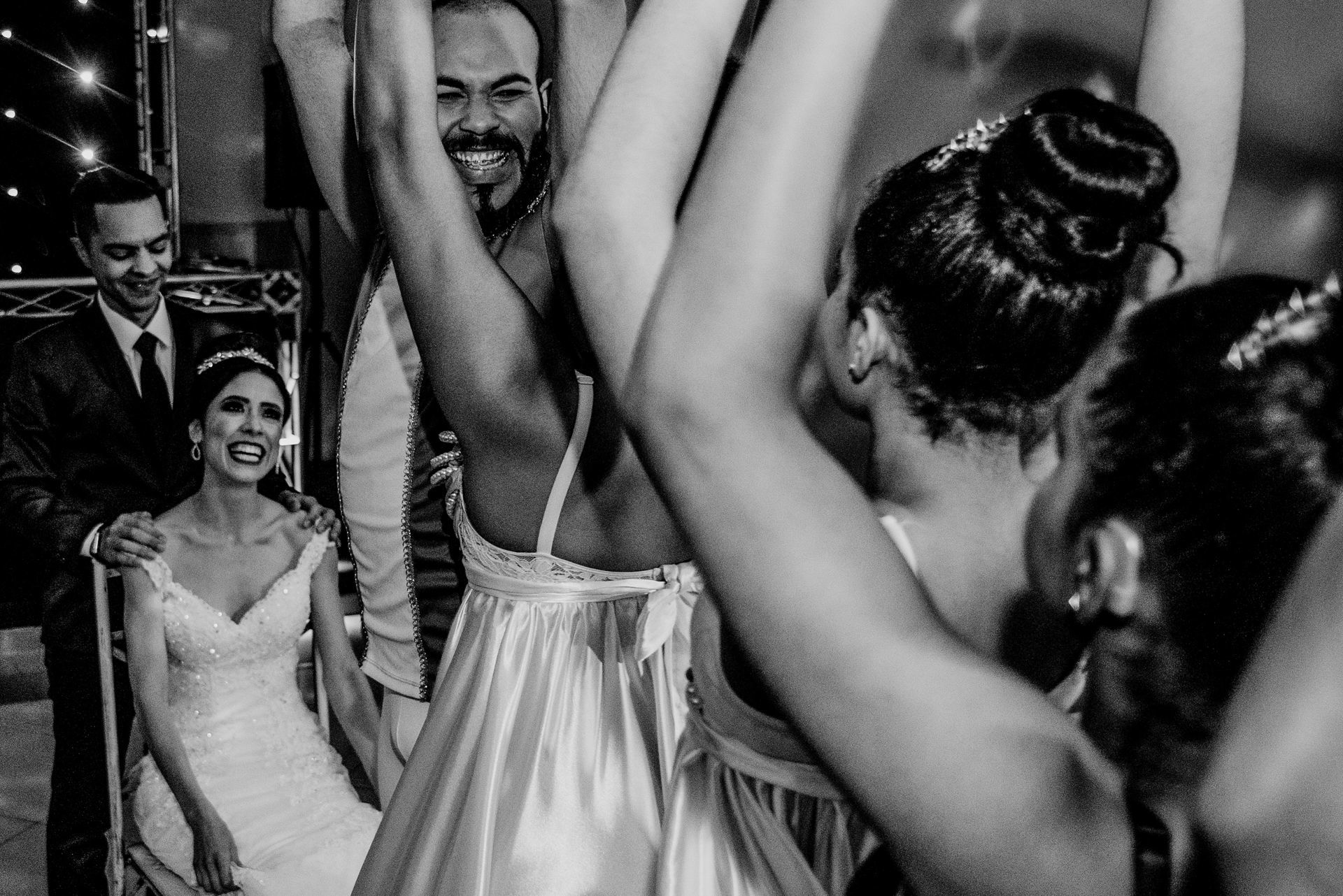 Foto Casamento na igreja - Casamento na Gruta Alphaville - são paulo - Nicolli + Leonardo Foto Casamento na igreja - Casamento na Gruta Alphaville - são paulo - Nicolli + Leonardo - Imagem 42