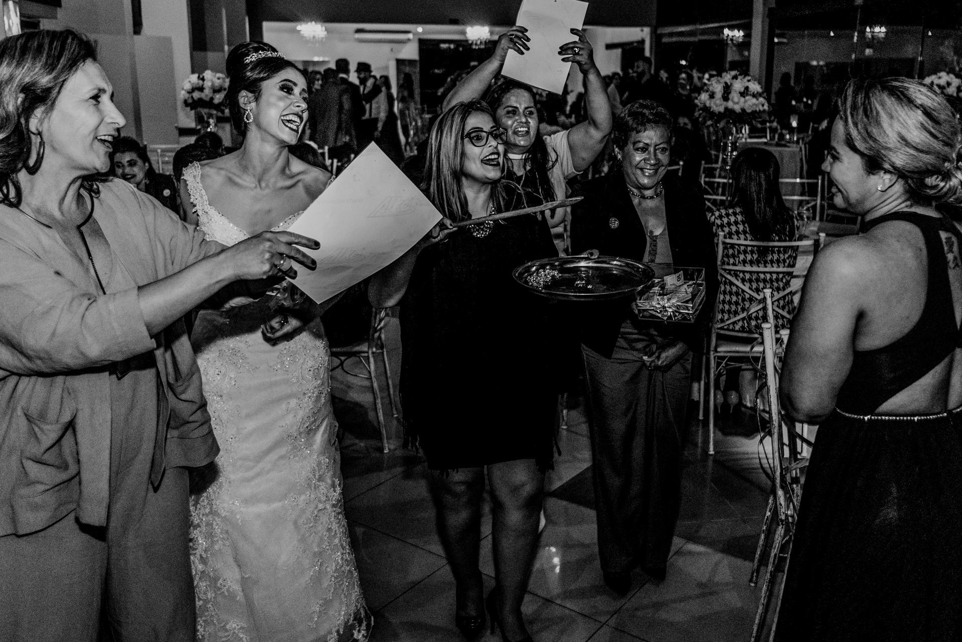 Foto Casamento na igreja - Casamento na Gruta Alphaville - são paulo - Nicolli + Leonardo Foto Casamento na igreja - Casamento na Gruta Alphaville - são paulo - Nicolli + Leonardo - Imagem 43