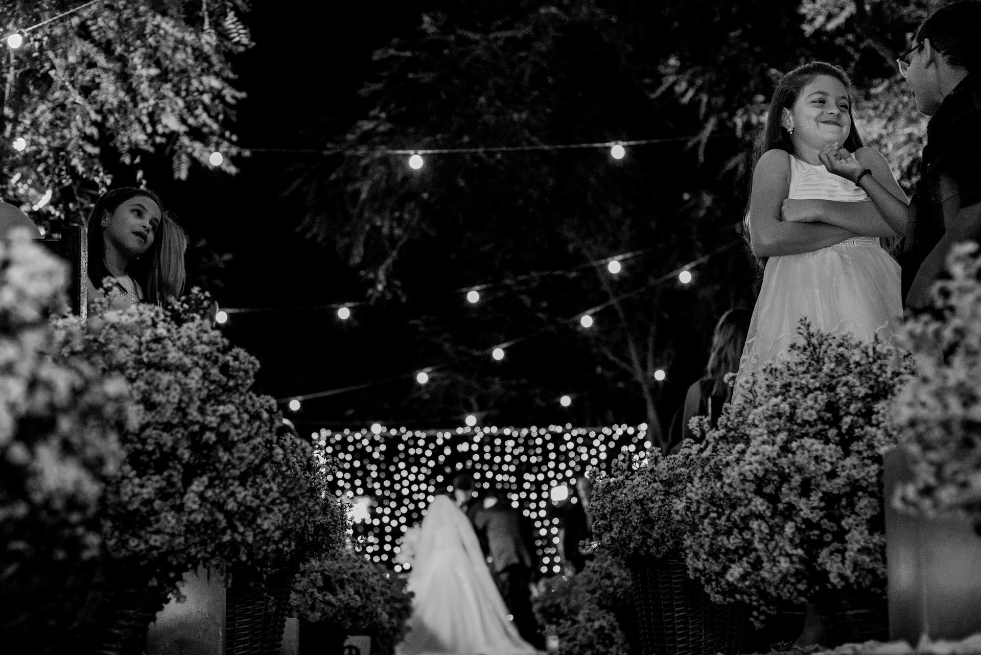Foto Casamento no campo - casamento a noite - Maison saint germain - São Paulo - Cris + Tiago Foto Casamento no campo - casamento a noite - Maison saint germain - São Paulo - Cris + Tiago - Imagem 17