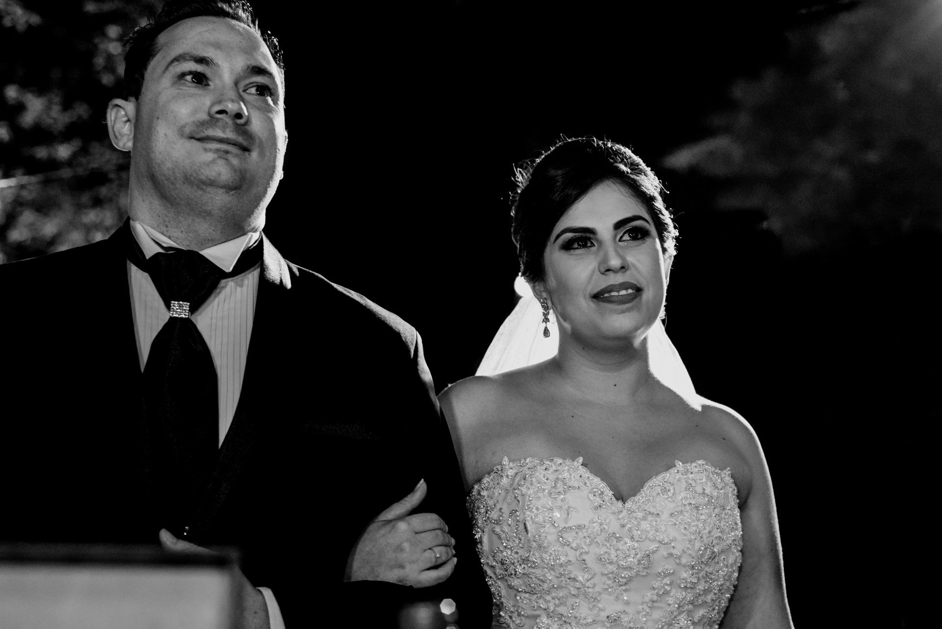 Foto Casamento no campo - casamento a noite - Maison saint germain - São Paulo - Cris + Tiago Foto Casamento no campo - casamento a noite - Maison saint germain - São Paulo - Cris + Tiago - Imagem 16