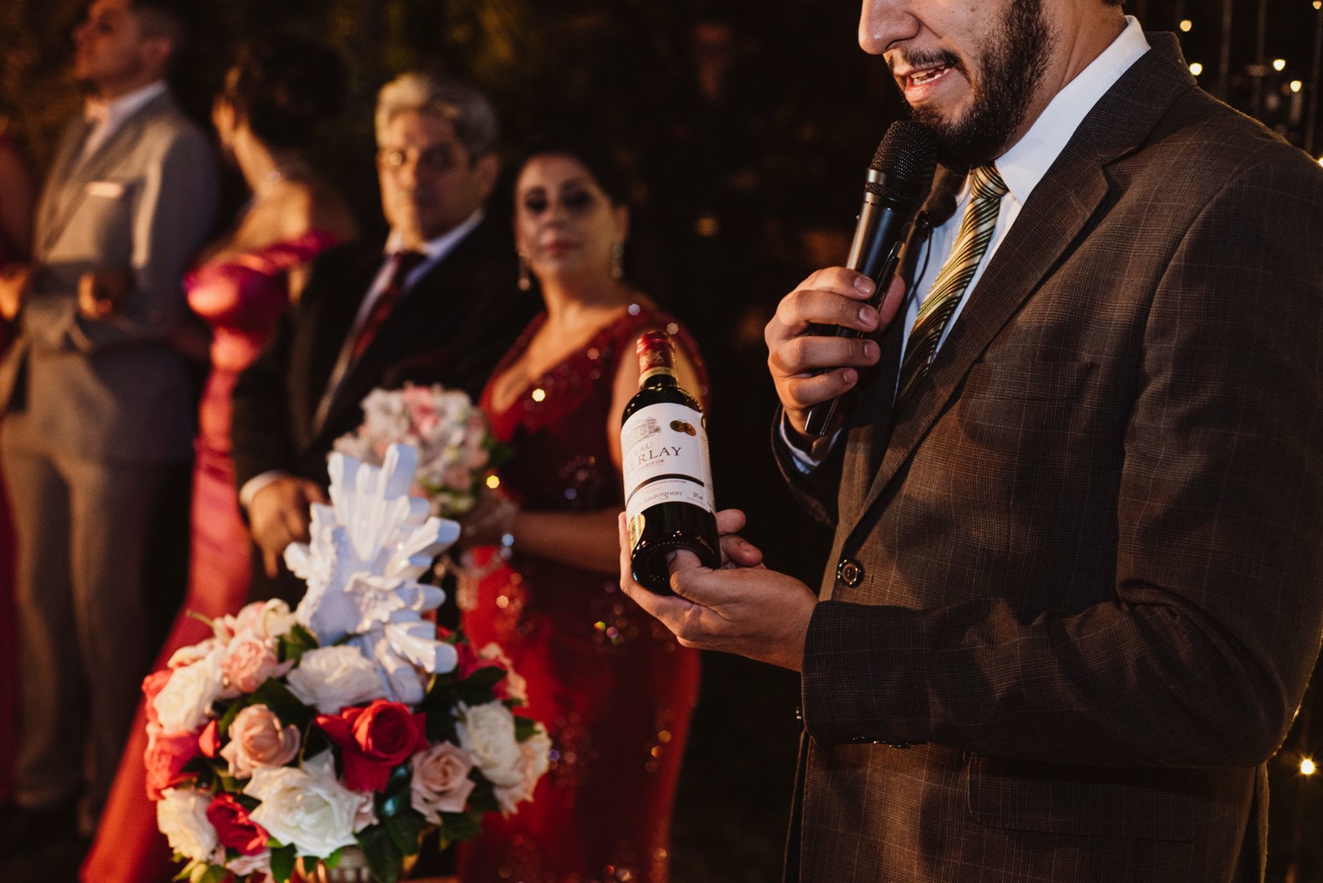 Foto Casamento no campo - casamento a noite - Maison saint germain - São Paulo - Cris + Tiago Foto Casamento no campo - casamento a noite - Maison saint germain - São Paulo - Cris + Tiago - Imagem 18