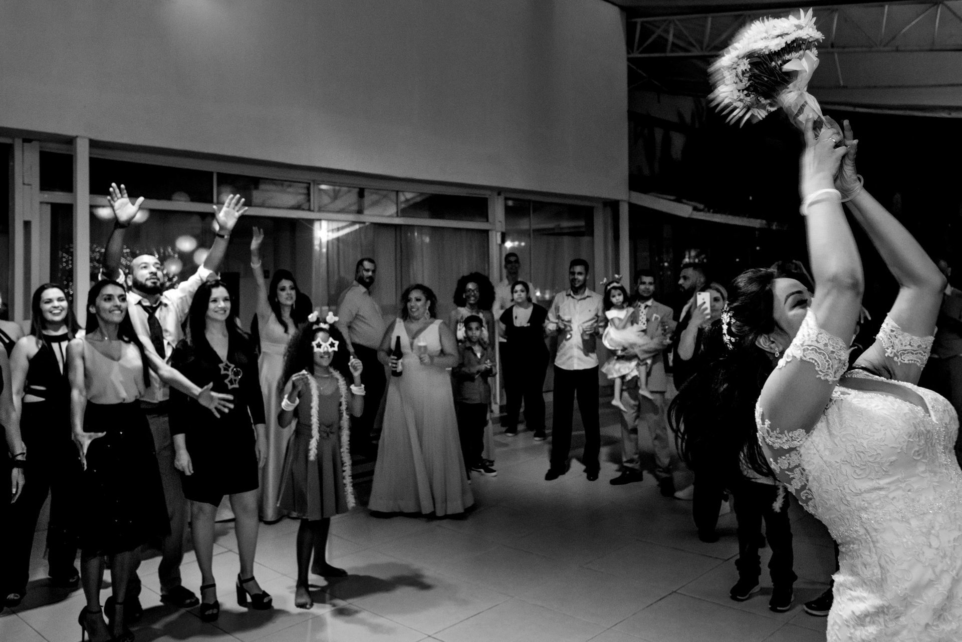 Foto Casamento a noite - Espaço Maison Saint Germain -São Paulo - Nayla + Inaldo Foto Casamento a noite - Espaço Maison Saint Germain -São Paulo - Nayla + Inaldo - Imagem 43