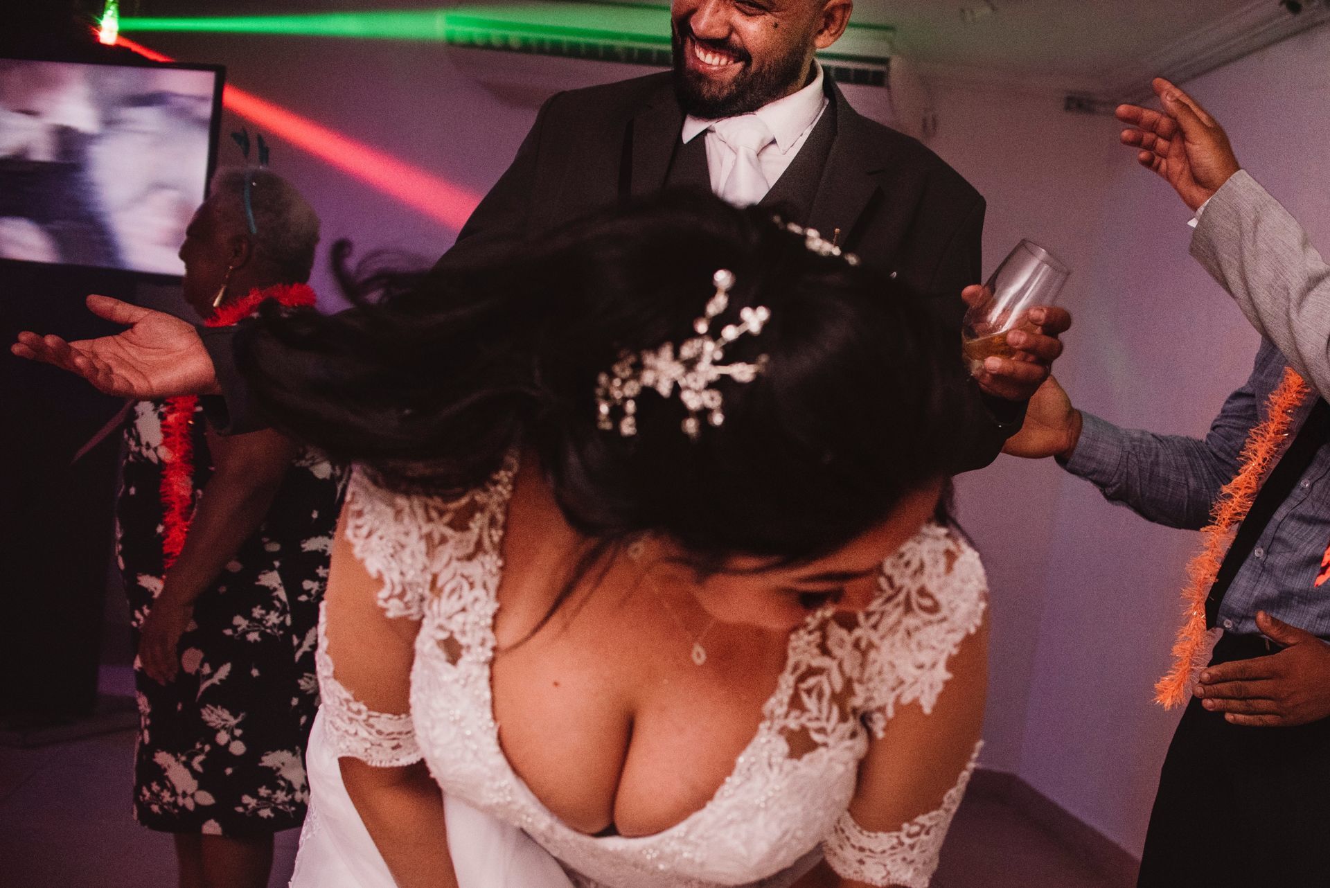 Foto Casamento a noite - Espaço Maison Saint Germain -São Paulo - Nayla + Inaldo Foto Casamento a noite - Espaço Maison Saint Germain -São Paulo - Nayla + Inaldo - Imagem 37